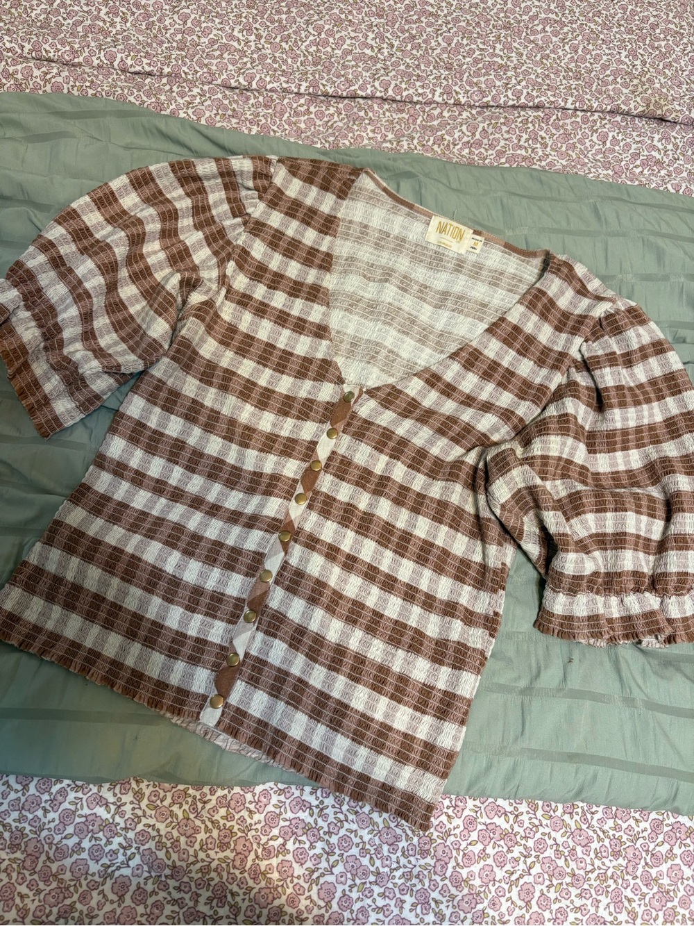 Nation LTD Brown & White Plaid Puff Sleeve Button-Up Blouse